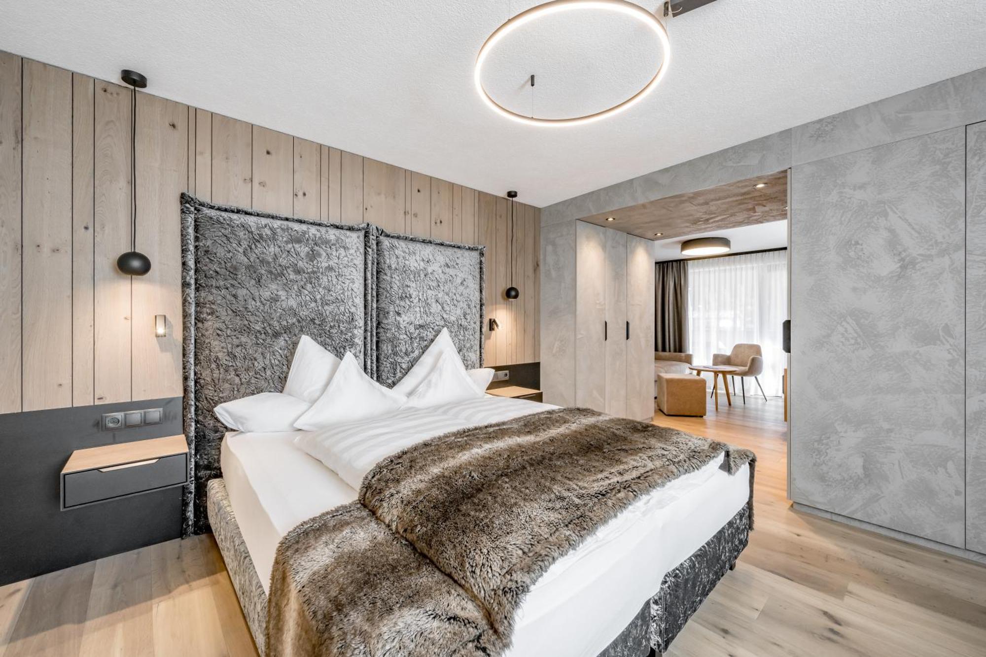 Grauer Bar Hotel